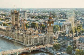 Violent crime rising in the UK 