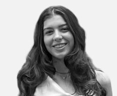 voh-articles-author-box-julia