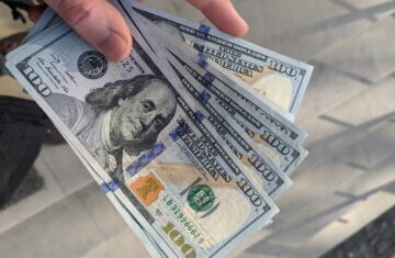 Middle powers, the US dollar and a more resilient peace