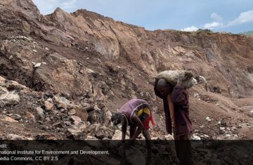 How the Global Transition to Renewables Impacts Conflict